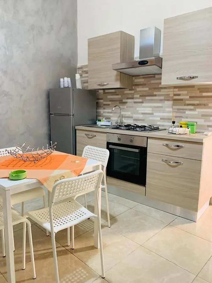 Casa Vacanze San Nicolo Militello in Val di Catania Couette-café